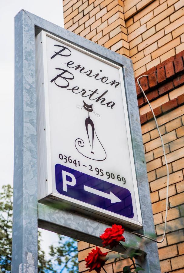 Pension Bertha Jena Esterno foto